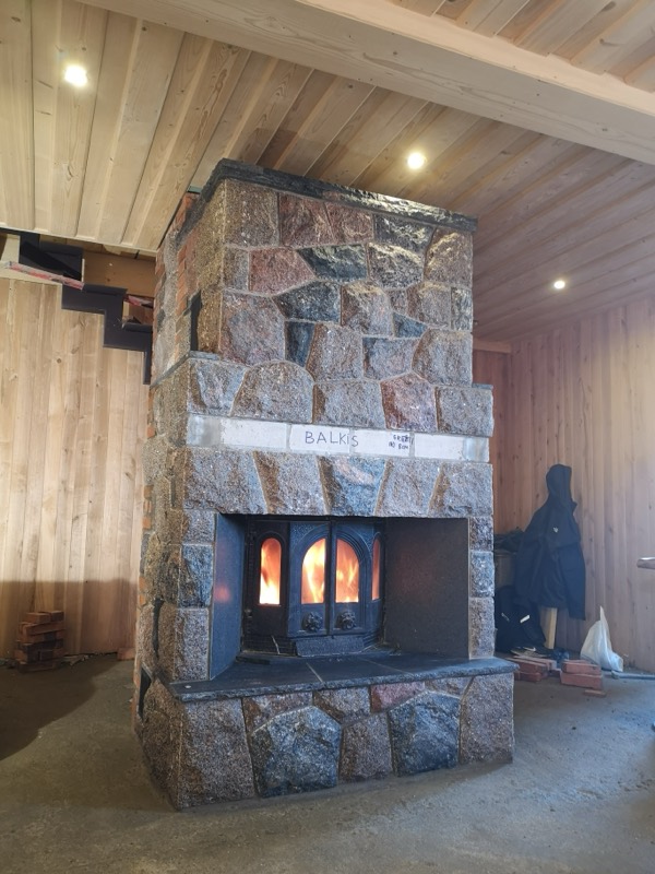 Cheminées & Pavillons — Akmuo Kitaip